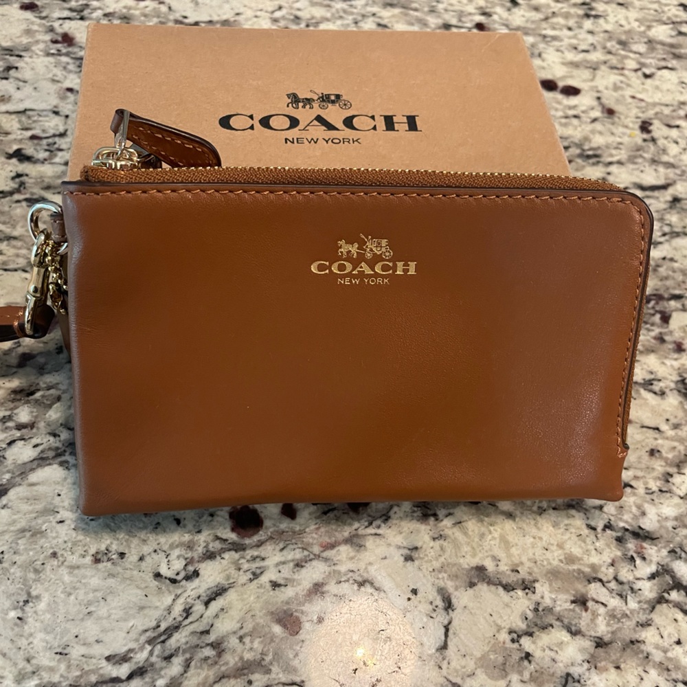 Coach double zip wristlet
